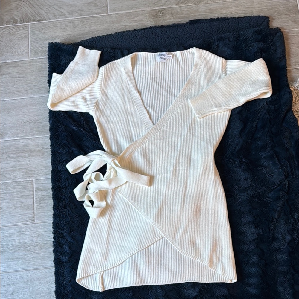 Princess Polly Cream Long Sleeve Dress with Relaxed Fit